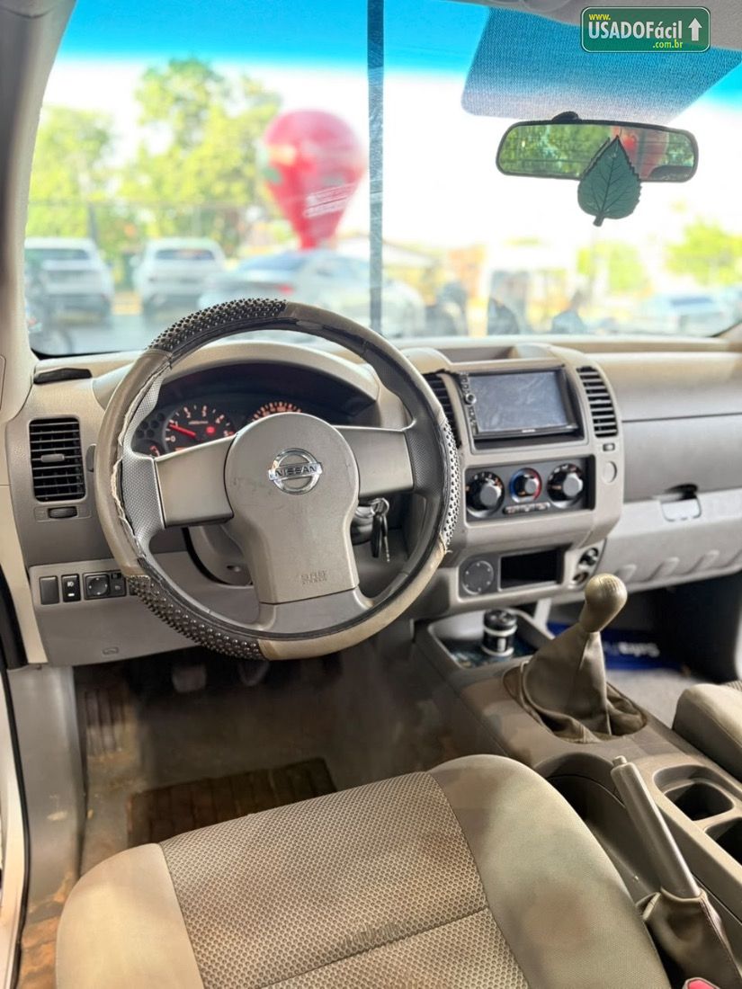 Nissan Frontier LE CD 2.5 4x4 Turbo Mecânico Diesel 2008/2009 — foto 3 de 12
