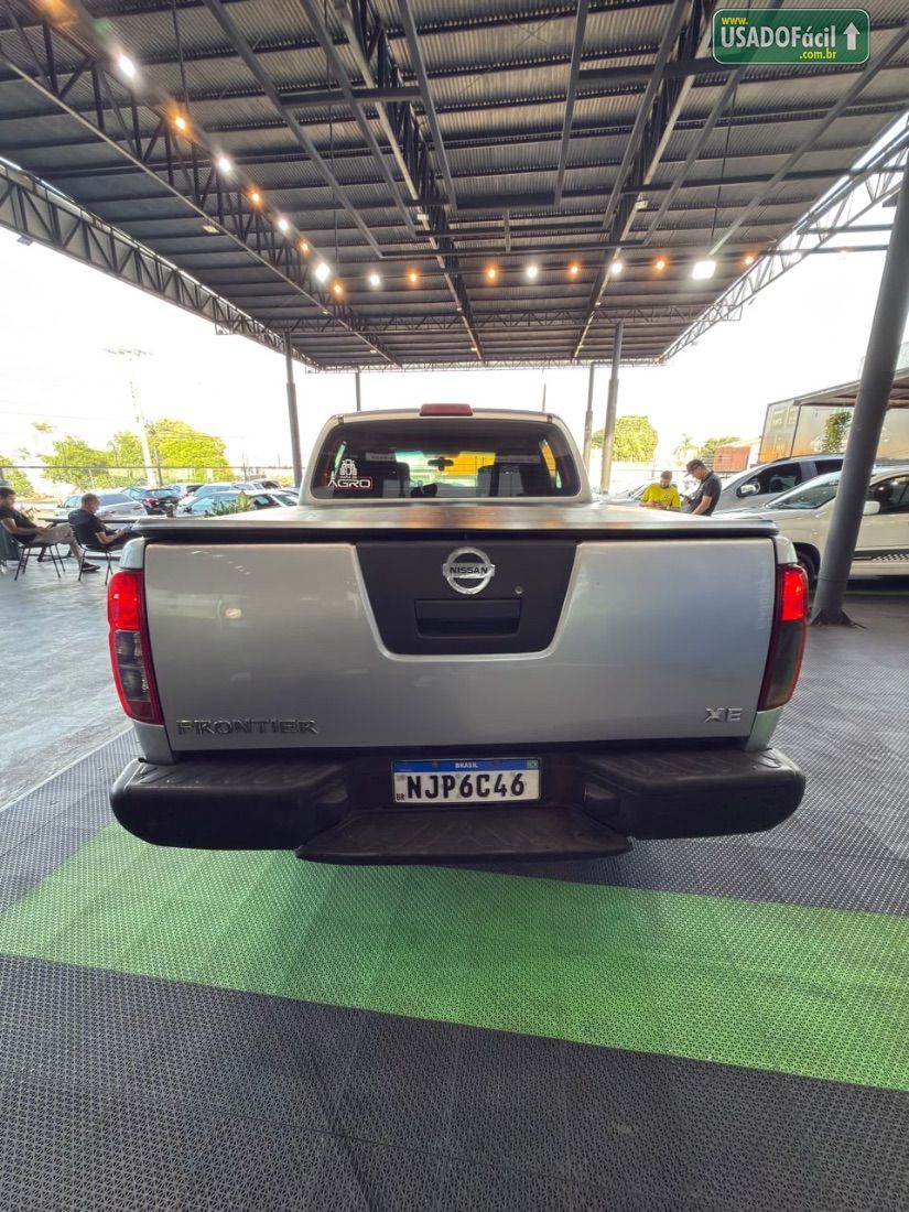 Nissan Frontier LE CD 2.5 4x4 Turbo Mecânico Diesel 2008/2009 — foto 6 de 12