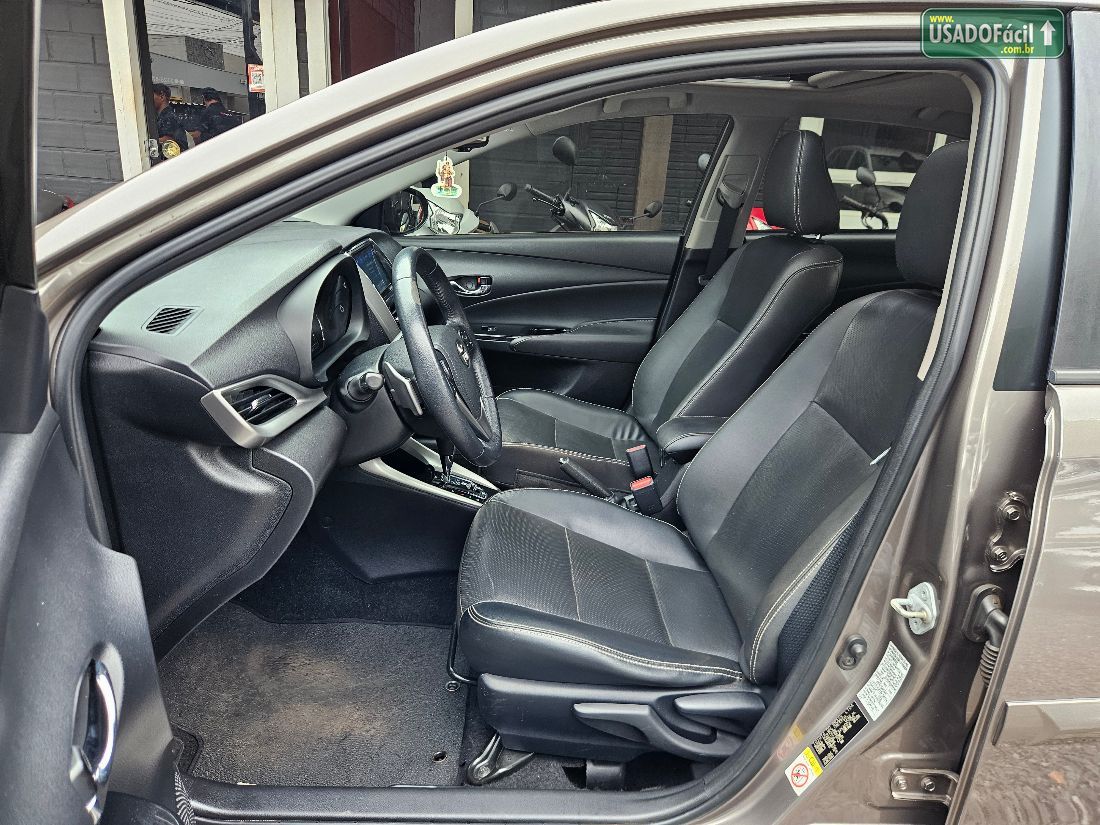 Toyota Yaris Sedan XLS 1.5 Automático Flex 2018/2019 — foto 20 de 25