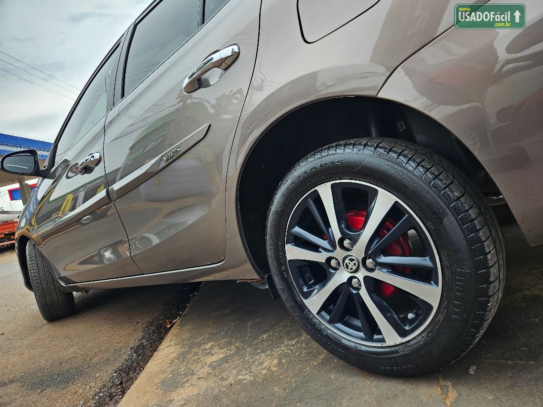 Toyota Yaris Sedan XLS 1.5 Automático Flex 2018/2019 — foto 23 de 25