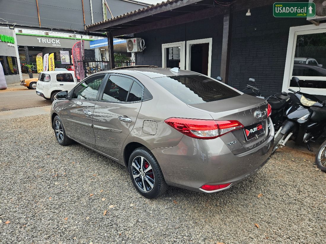 Toyota Yaris Sedan XLS 1.5 Automático Flex 2018/2019 — foto 9 de 25