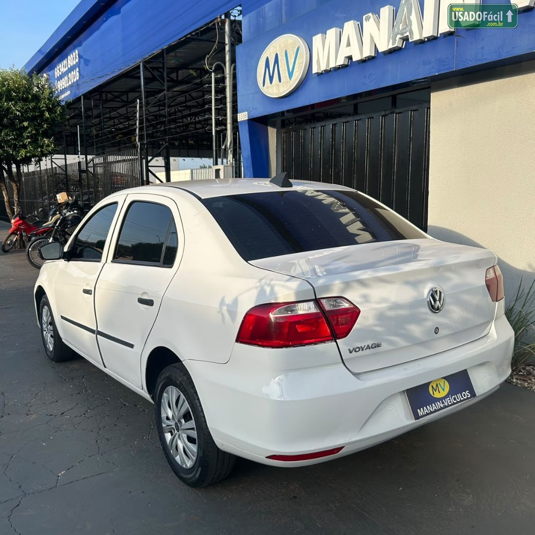 Volkswagen Voyage Comfortline 1.0 Total Flex 2017/2018 — foto 4 de 8