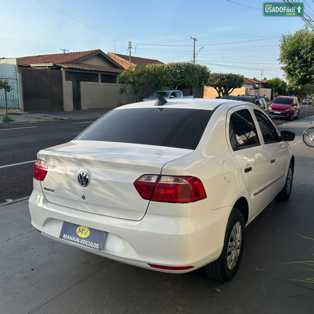 Volkswagen Voyage Comfortline 1.0 Total Flex 2017/2018 — foto 5 de 8
