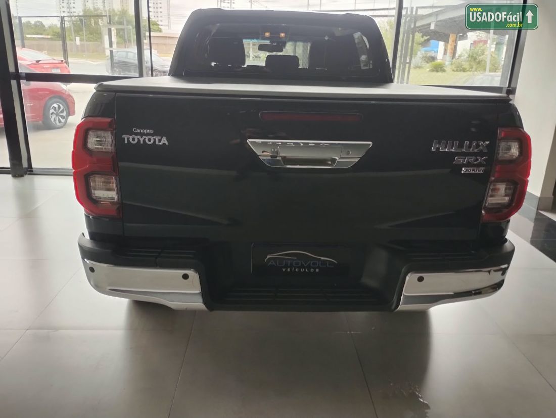 Toyota Hilux SRX CD 2.8 4x4 TDI Automático Diesel 2024/2024 — foto 11 de 15