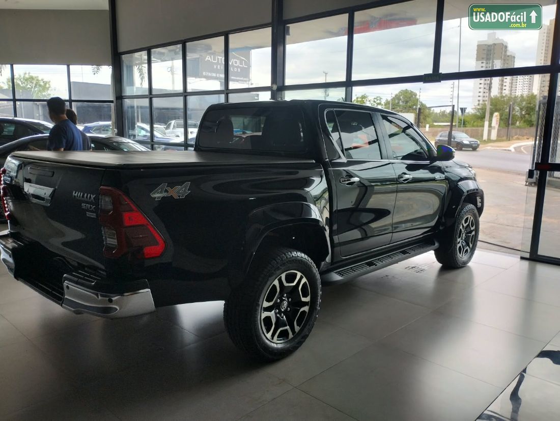 Toyota Hilux SRX CD 2.8 4x4 TDI Automático Diesel 2024/2024 — foto 6 de 15