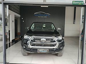 Toyota Hilux SRX CD 2.8 4x4 TDI Automático Diesel