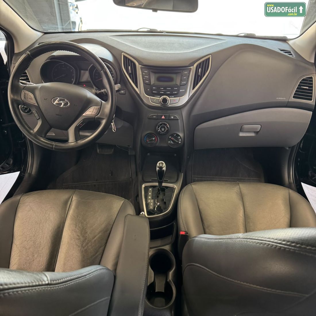 Hyundai HB20 Hatch Premium 1.6 Automático Flex 2014/2015 — foto 4 de 10