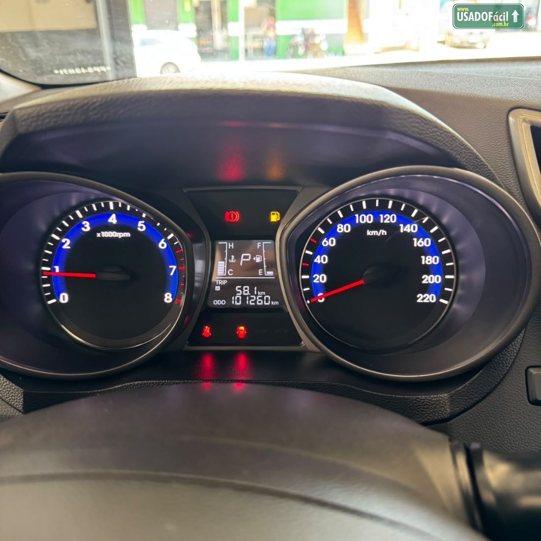 Hyundai HB20 Hatch Premium 1.6 Automático Flex 2014/2015 — foto 5 de 10