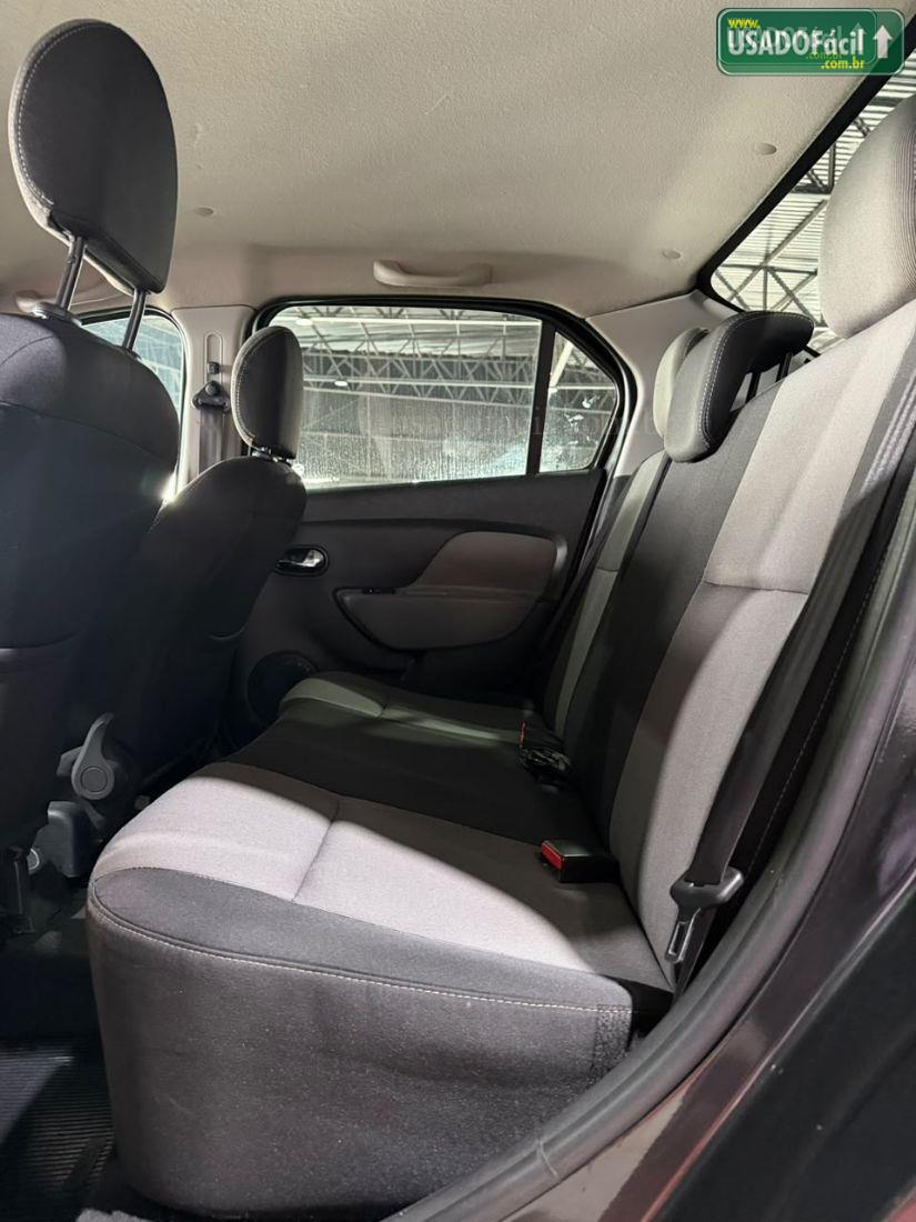 RENAULT Logan Dynamique 1.6 Flex 2015/2015 — foto 6 de 12