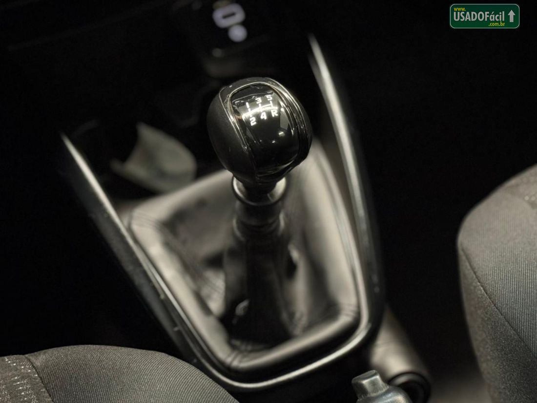 Fiat Cronos Drive 1.3 Automático Flex 2024/2025 — foto 15 de 18