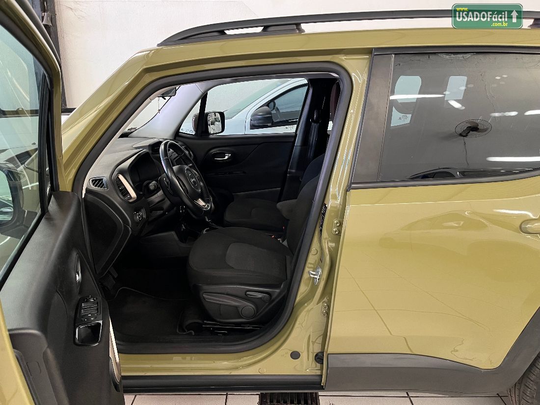 Jeep Renegade Longitude 1.8 4x2 Automático Flex 2015/2016 — foto 7 de 10