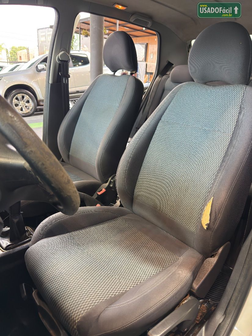 Volkswagen Fox 1.6 Mi 4P Total Flex 2013/2014 — foto 10 de 12
