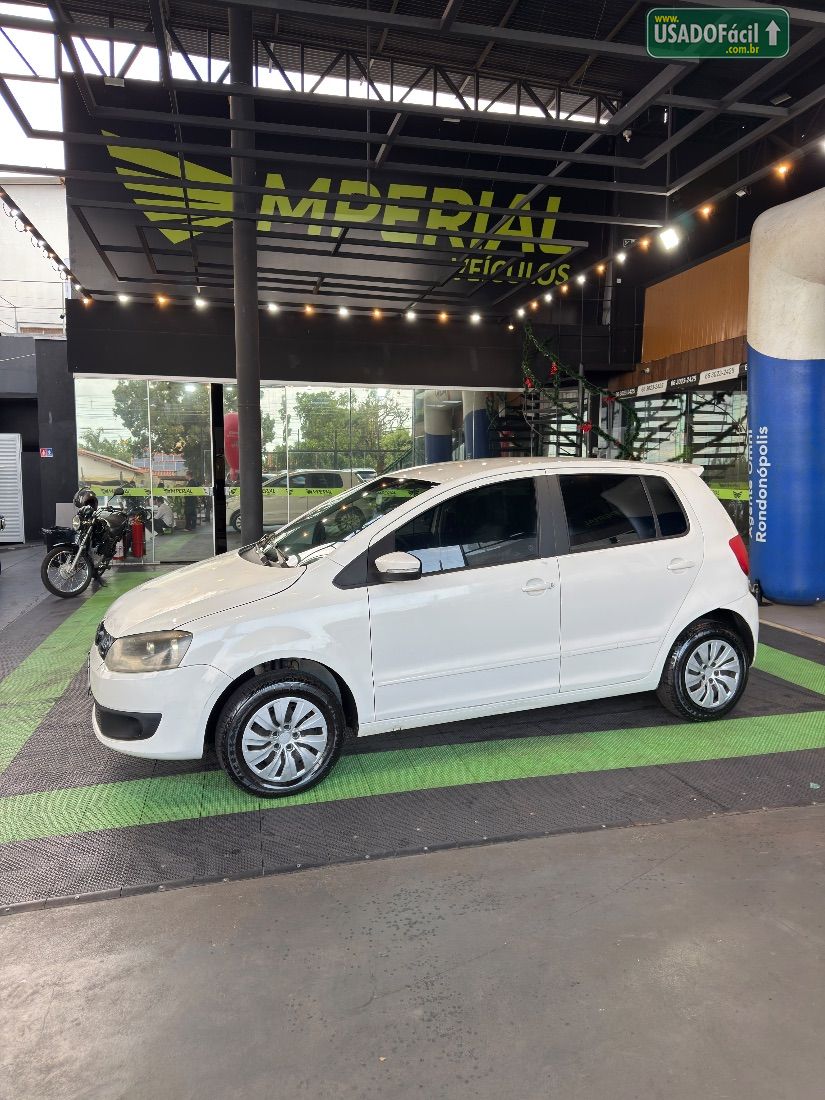 Volkswagen Fox 1.6 Mi 4P Total Flex 2013/2014 — foto 12 de 12