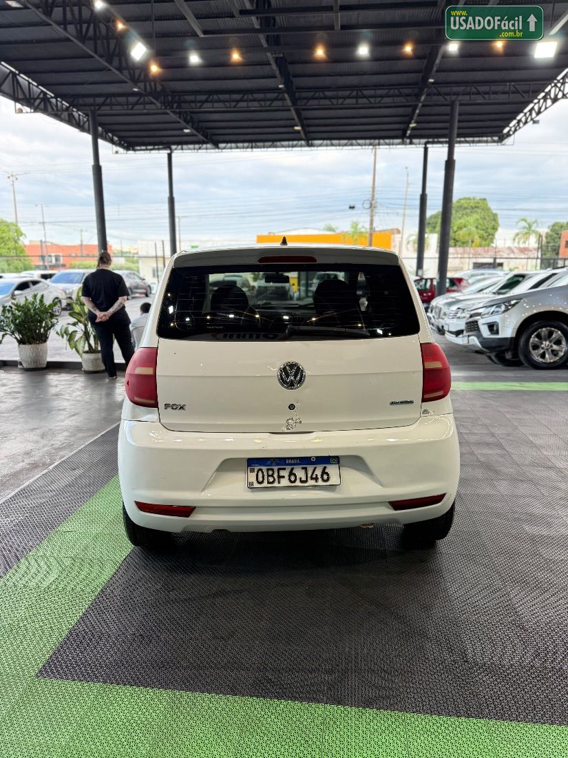 Volkswagen Fox 1.6 Mi 4P Total Flex 2013/2014 — foto 4 de 12