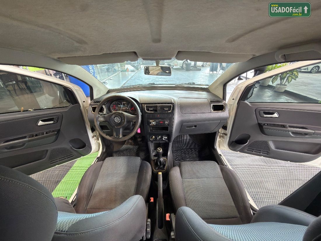 Volkswagen Fox 1.6 Mi 4P Total Flex 2013/2014 — foto 5 de 12