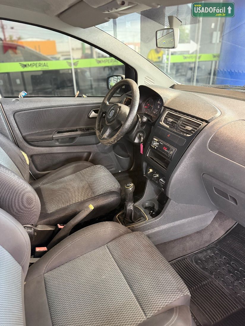Volkswagen Fox 1.6 Mi 4P Total Flex 2013/2014 — foto 8 de 12