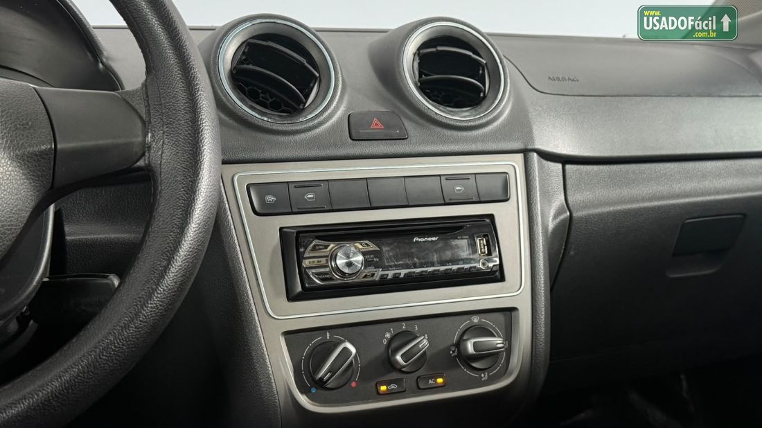 Volkswagen Gol 1.0 Mi 2P Total Flex 2013/2014 — foto 10 de 16