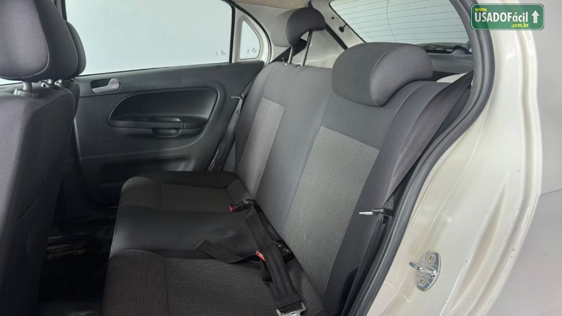 Volkswagen Gol 1.0 Mi 2P Total Flex 2013/2014 — foto 15 de 16