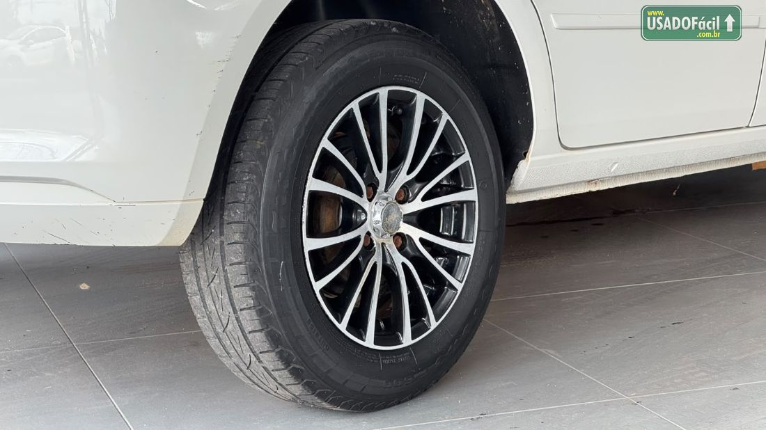 Volkswagen Gol 1.0 Mi 2P Total Flex 2013/2014 — foto 16 de 16