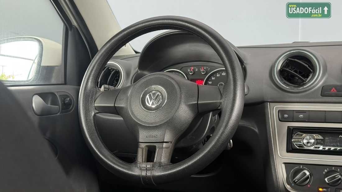 Volkswagen Gol 1.0 Mi 2P Total Flex 2013/2014 — foto 8 de 16