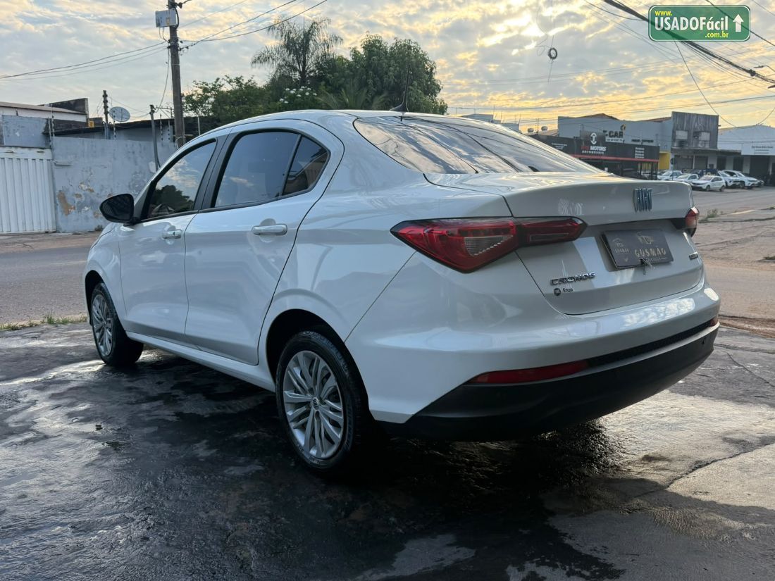 Fiat Cronos Drive 1.3 Automático Flex 2023/2024 — foto 8 de 10
