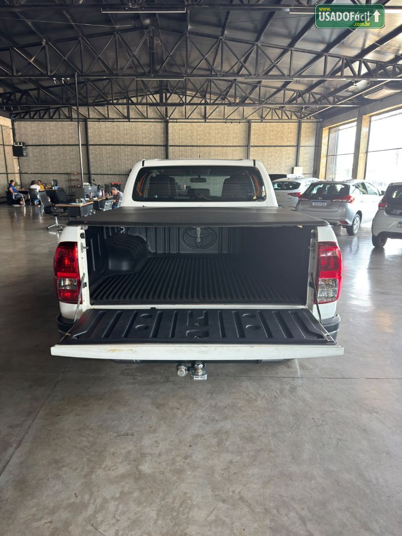 Toyota Hilux CD 2.8 4x4 Mecânico Diesel 2023/2023 — foto 4 de 17