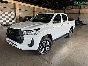 Toyota Hilux CD 2.8 4x4 Mecânico Diesel