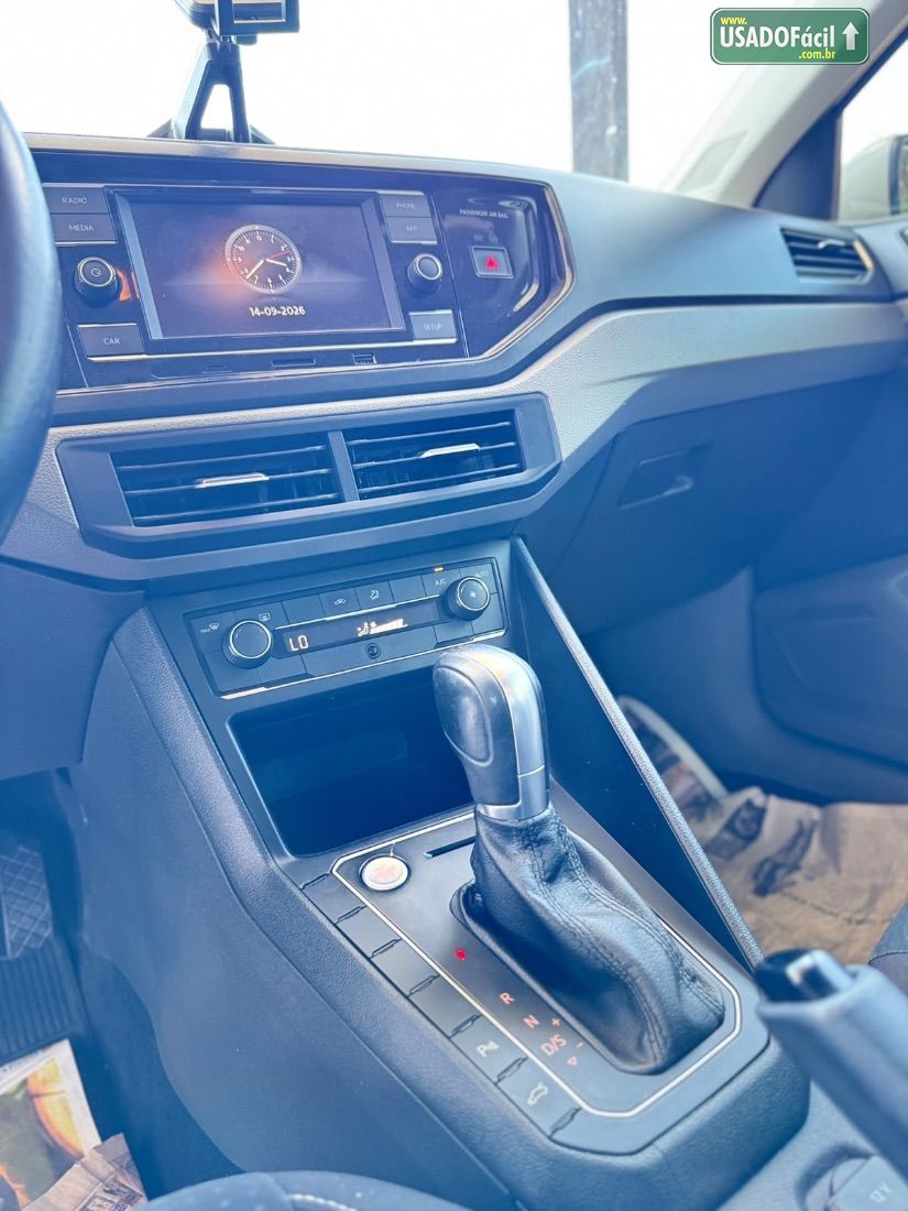 Volkswagen Polo Comfortline 1.0 200 TSI Automático Flex 2017/2018 — foto 11 de 12