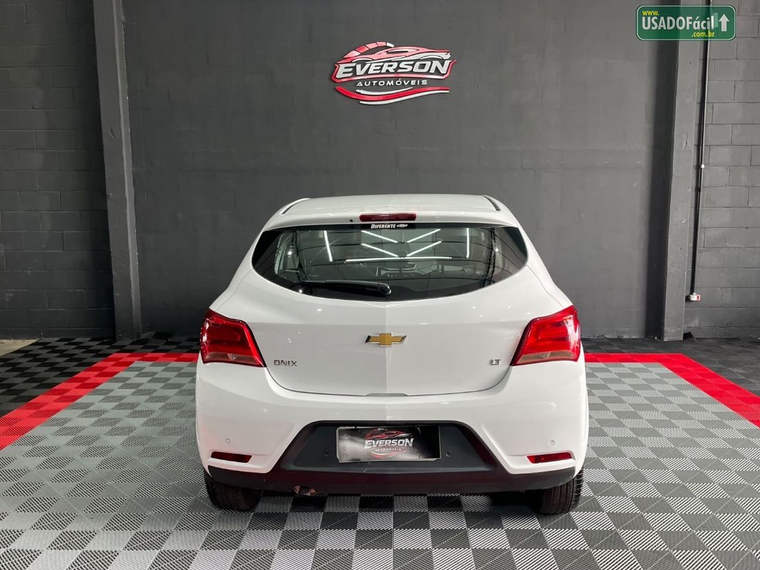 CHEVROLET/GM Onix Hatch LT 1.4 Automático Flex 2018/2019 — foto 2 de 16