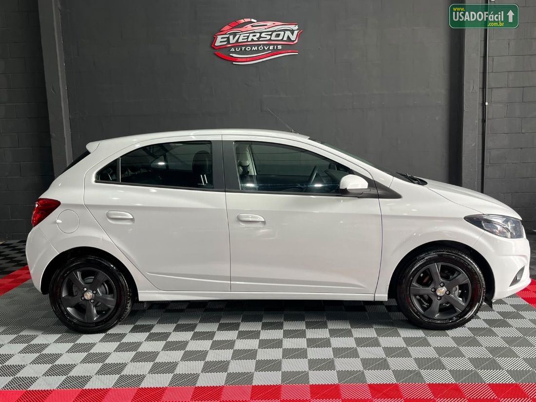 CHEVROLET/GM Onix Hatch LT 1.4 Automático Flex 2018/2019 — foto 6 de 16
