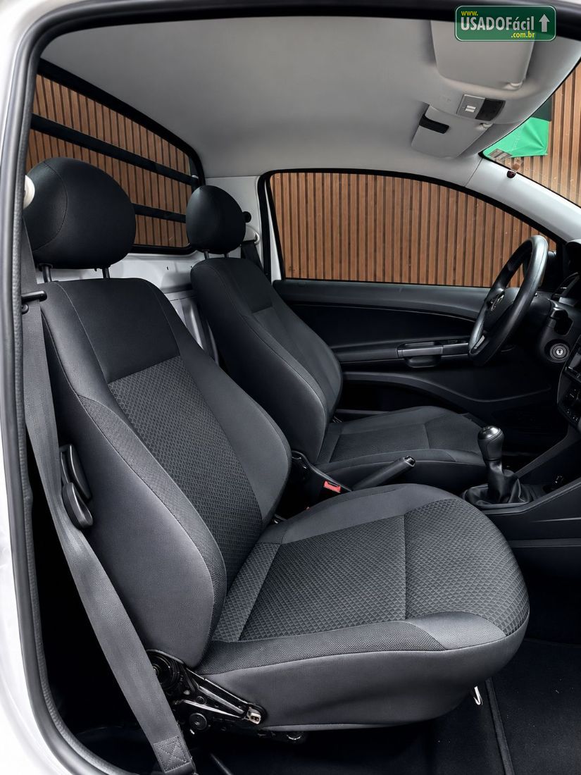 Volkswagen Saveiro Robust 1.6 Total Flex 2024/2025 — foto 5 de 10