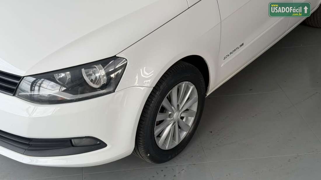 Volkswagen Voyage Comfortline 1.6 Total Flex 2015/2015 — foto 4 de 17