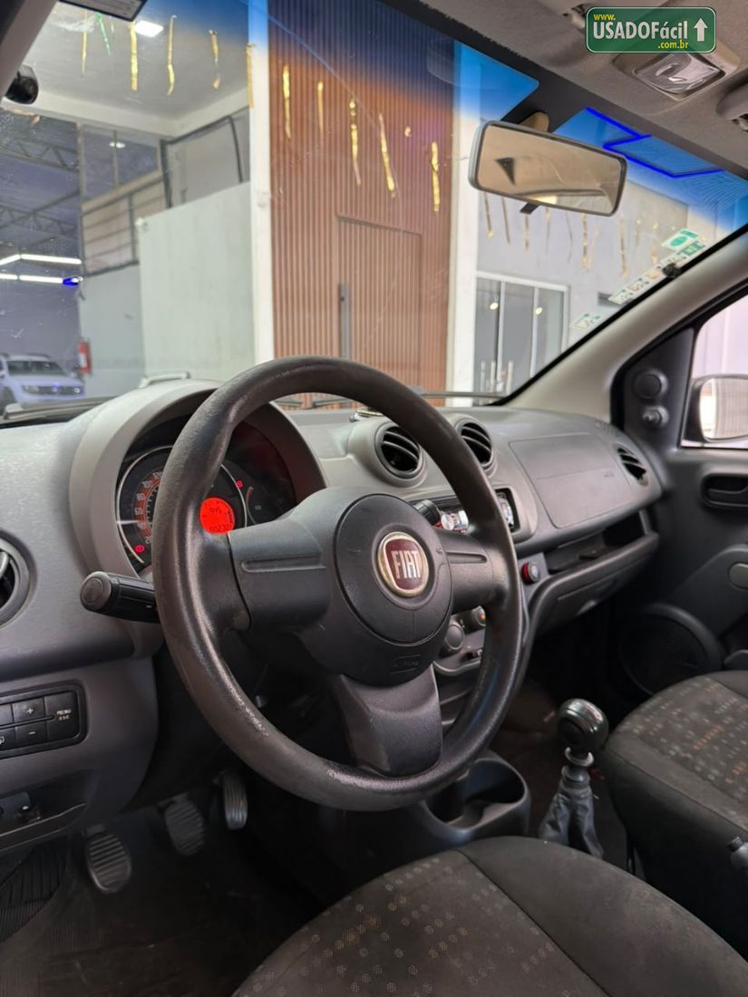 Fiat Uno Vivace 1.0 EVO Fire Flex 5P 2014/2015 — foto 10 de 15