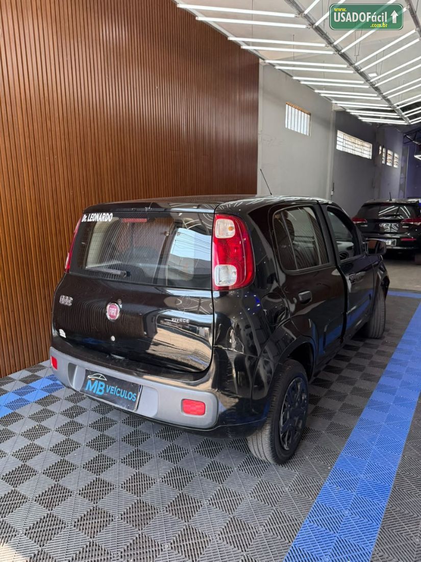 Fiat Uno Vivace 1.0 EVO Fire Flex 5P 2014/2015 — foto 12 de 15