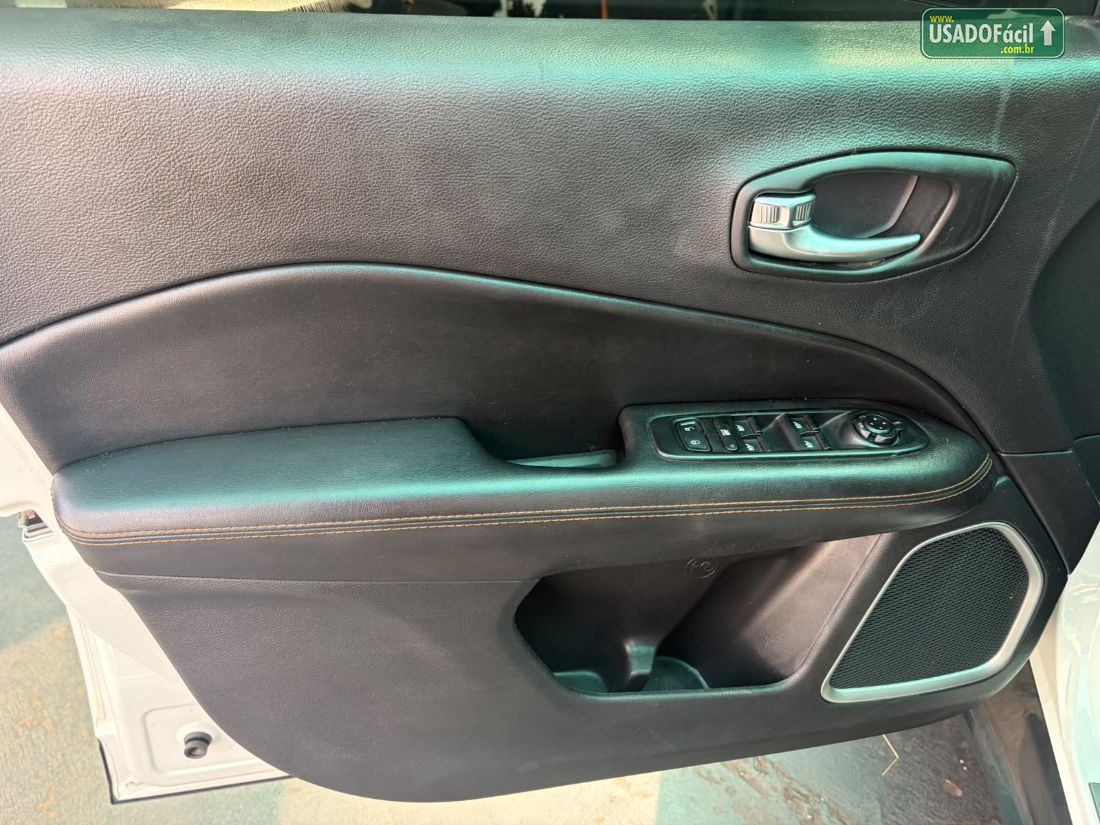 Jeep Compass Limited 2.0 4x2 Automático Flex 2018/2018 — foto 13 de 15