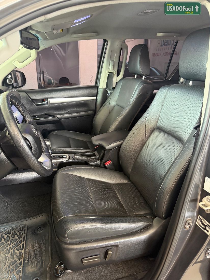 Toyota Hilux SRX CD 2.8 4x4 TDI Automático Diesel 2022/2022 — foto 10 de 11