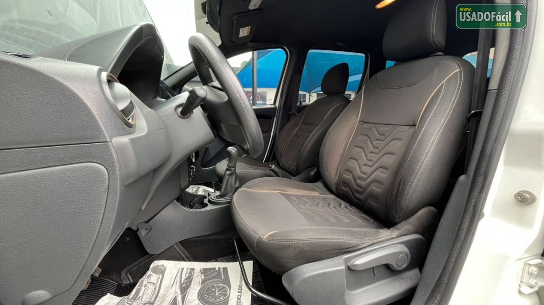 Renault Duster Dynamique 1.6 Mecânico Flex 2018/2019 — foto 6 de 17