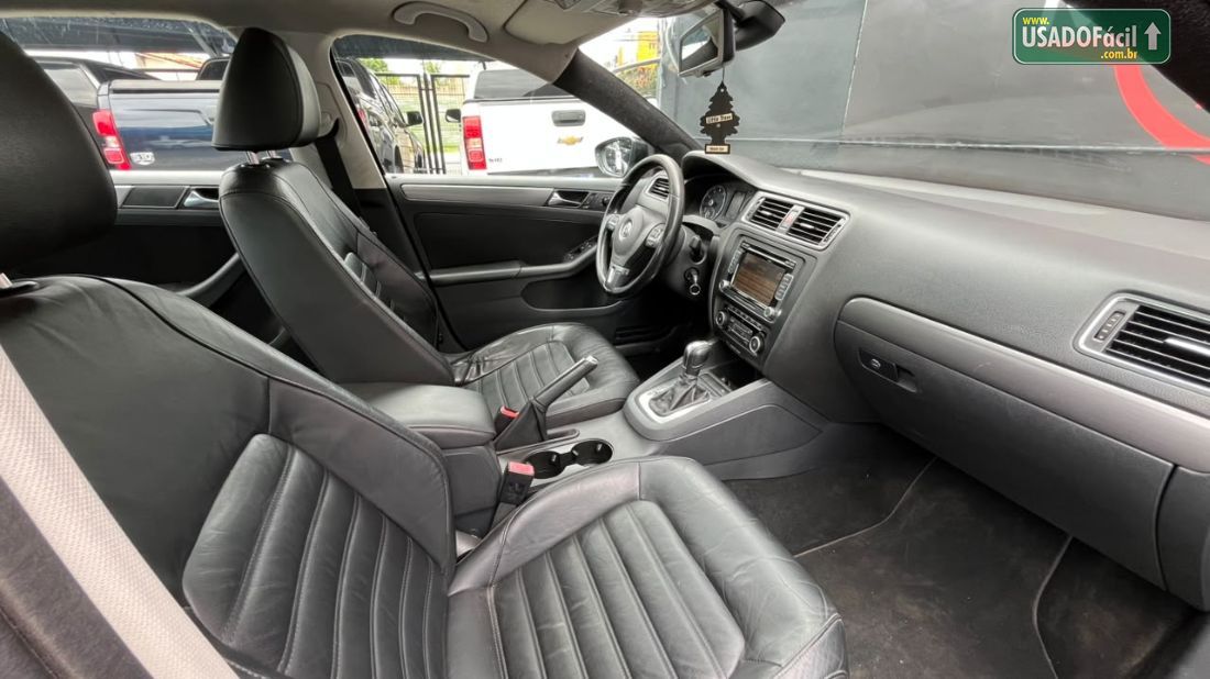 Volkswagen Jetta Highline 2.0 TSI Automático Tiptronic 2010/2011 — foto 9 de 25