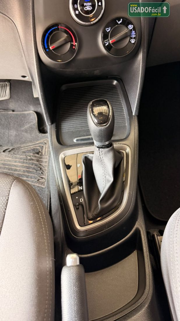 Hyundai HB20S Sedan Comfort Plus 1.6 Automático Flex 2017/2017 — foto 9 de 12