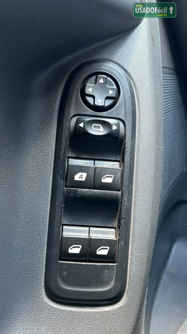 Citroen C3 Attraction Pure Tech 1.2 Mecânico Flex 2017/2017 — foto 10 de 14