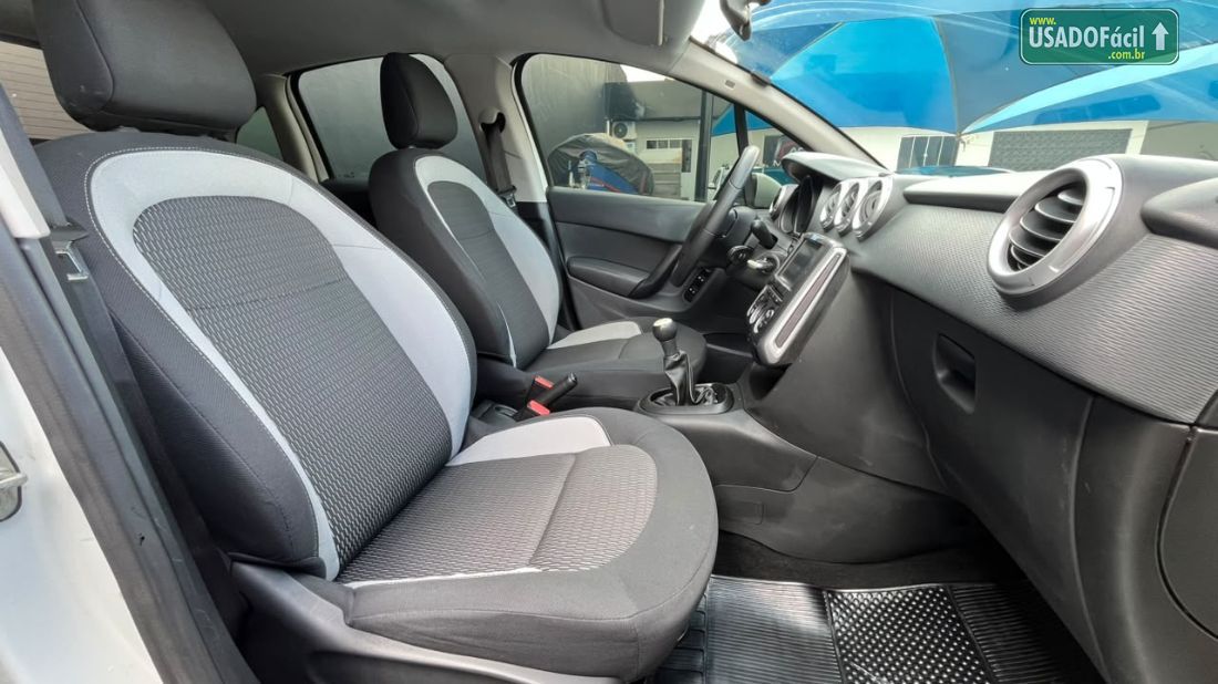 Citroen C3 Attraction Pure Tech 1.2 Mecânico Flex 2017/2017 — foto 8 de 14