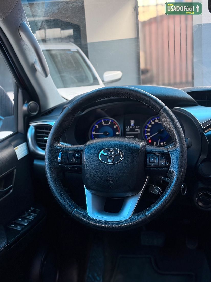 Toyota Hilux SRV CD 2.8 4x4 TDI Automático Diesel 2016/2016 — foto 11 de 15