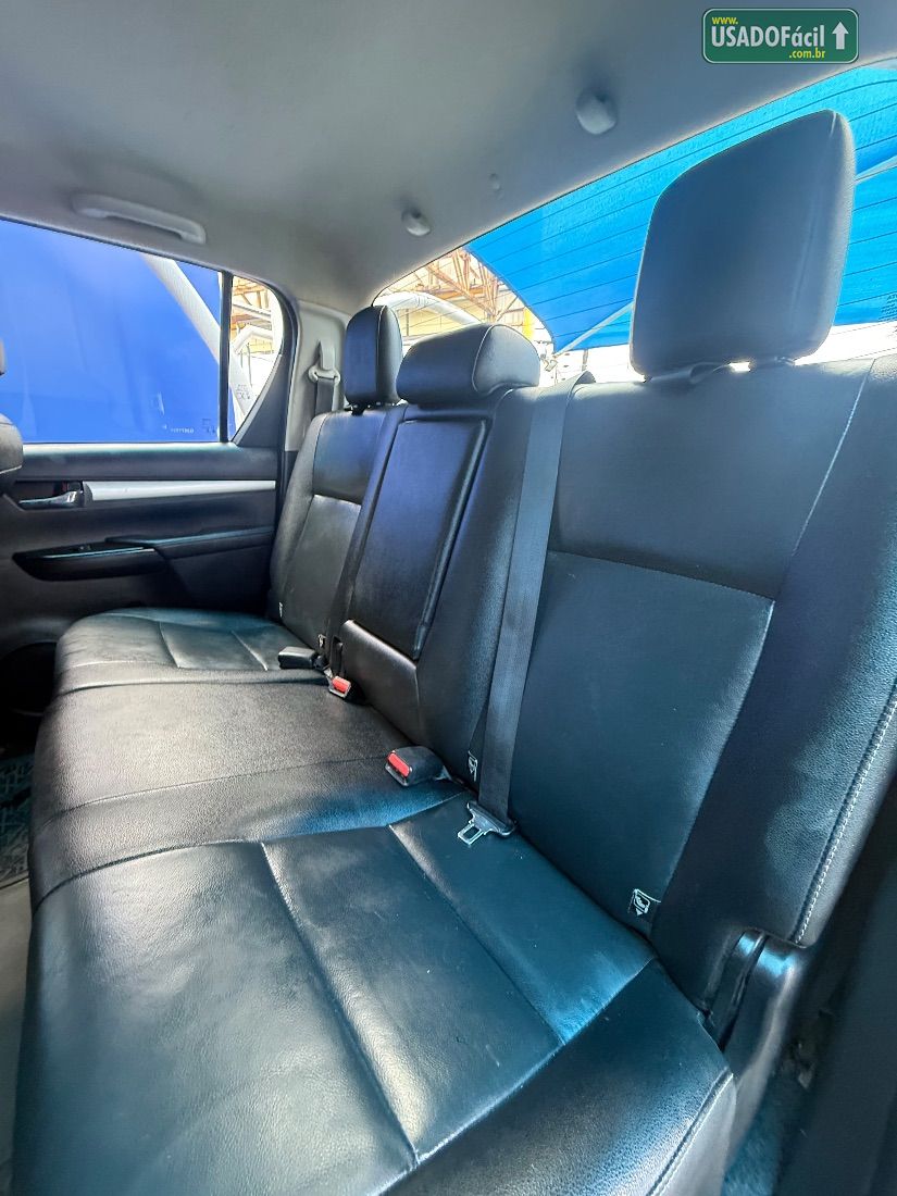 Toyota Hilux SRV CD 2.8 4x4 TDI Automático Diesel 2016/2016 — foto 12 de 15