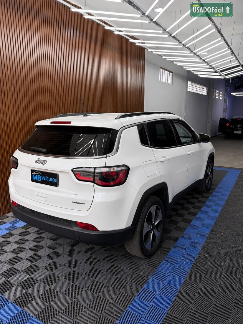 Jeep Compass Longitude 2.0 4x2 Automático Flex 2017/2018 — foto 12 de 14