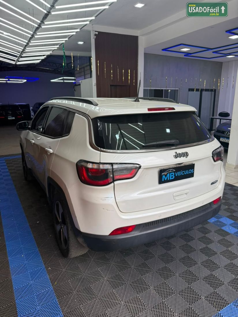 Jeep Compass Longitude 2.0 4x2 Automático Flex 2017/2018 — foto 13 de 14