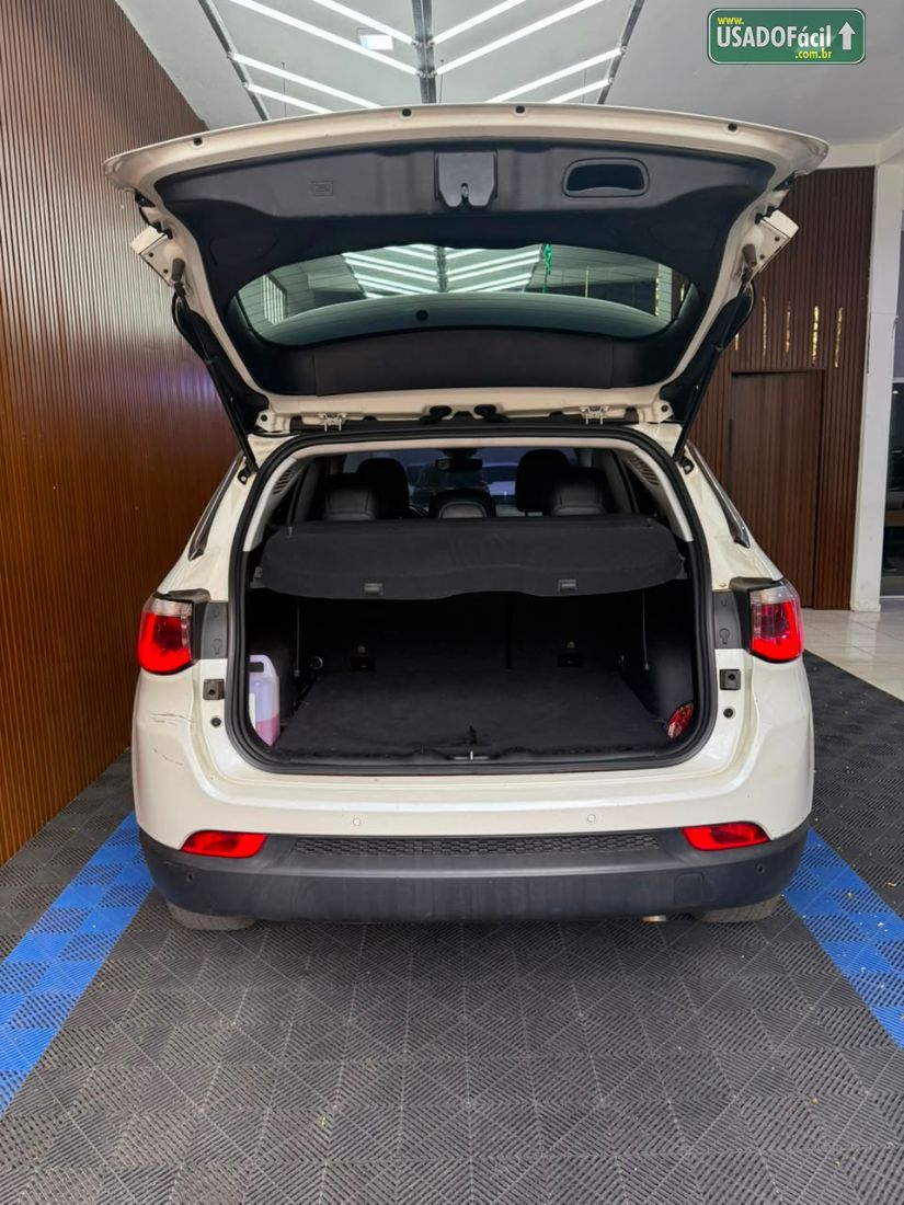 Jeep Compass Longitude 2.0 4x2 Automático Flex 2017/2018 — foto 14 de 14