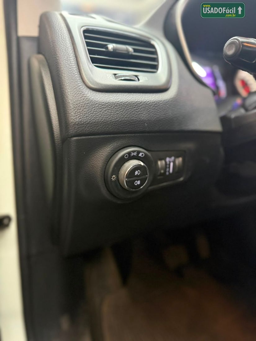 Jeep Compass Longitude 2.0 4x2 Automático Flex 2017/2018 — foto 8 de 14