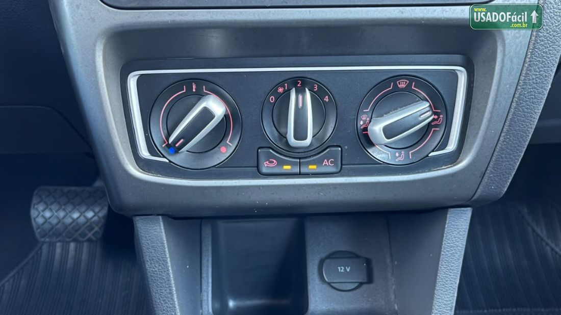 Volkswagen Fox Connect I Motion 1.6 4P Flex 2019/2019 — foto 12 de 18