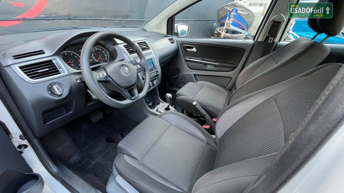 Volkswagen Fox Connect I Motion 1.6 4P Flex 2019/2019 — foto 17 de 18