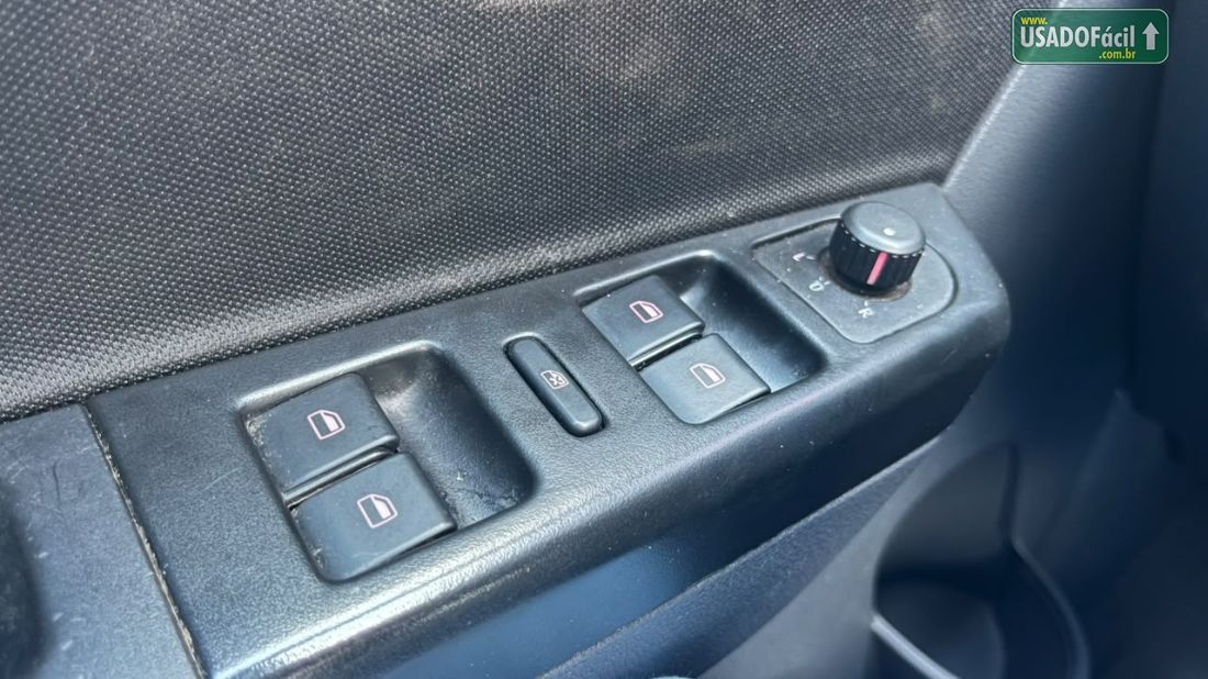 Volkswagen Fox Connect I Motion 1.6 4P Flex 2019/2019 — foto 6 de 18